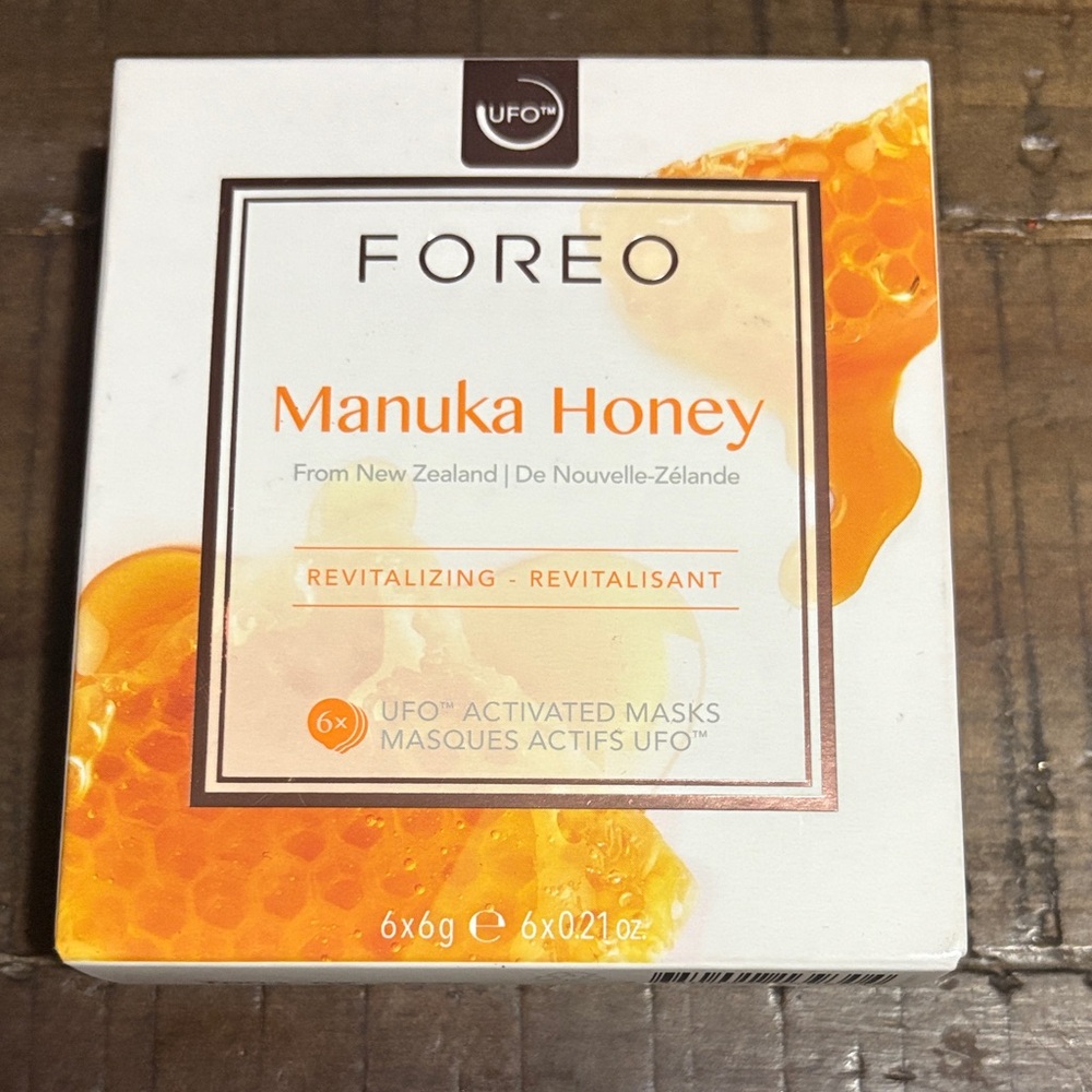 FOREO Manuka Honey Revitalizing Masks - Orange and White